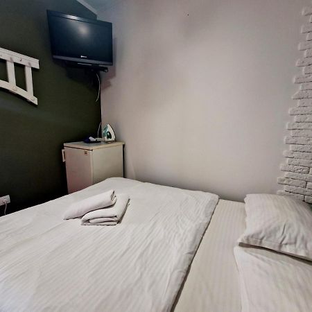 Svobody Apartments Lviv Buitenkant foto